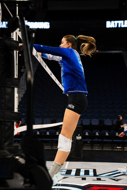 PULSE Middle Blocker Tristin Savage.JPEG